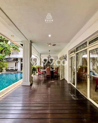 Dijual Rumah Premium dengan Fasilitas Sekitar Komplit di Kebayoran Baru, Jakarta Selatan Dijual Rumah Premium dengan Fasilitas Sekitar Komplit di Kebayoran Baru, Jakarta Selatan
