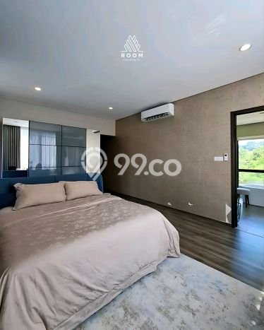 Ready to Use! Luxury House LT 221m2 Desain Modern di Lebak Bulus Ready to Use! Luxury House LT 221m2 Desain Modern di Lebak Bulus