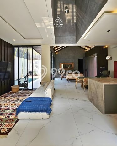 For Sale! Luxury House LT 284m2 Desain Elegan di Sektor 9-Bintaro For Sale! Luxury House LT 284m2 Desain Elegan di Sektor 9-Bintaro
