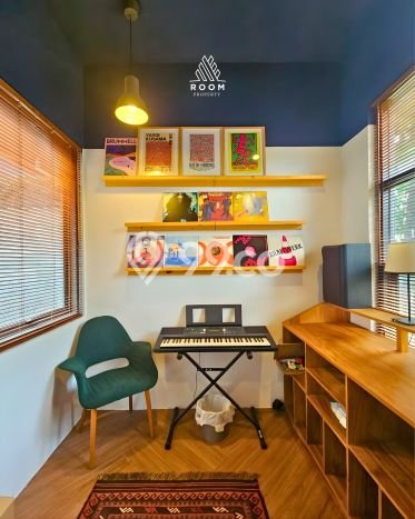 Rumah Elit LB 300m2 Siap Huni Desain Elegan di Veteran, Jakarta Selatan Rumah Elit LB 300m2 Siap Huni Desain Elegan di Veteran, Jakarta Selatan