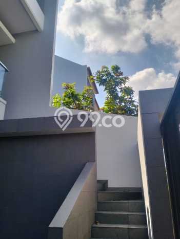 Ready to Use! Luxury House LT 144m2 Desain Modern di Sunter Ready to Use! Luxury House LT 144m2 Desain Modern di Sunter