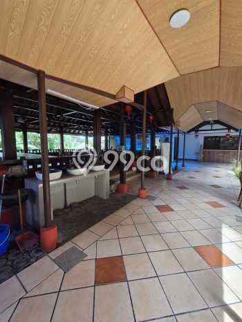 Komersial Disewa di Bandung dengan LB 600m2 Area Komersial Ramai Komersial Disewa di Bandung dengan LB 600m2 Area Komersial Ramai