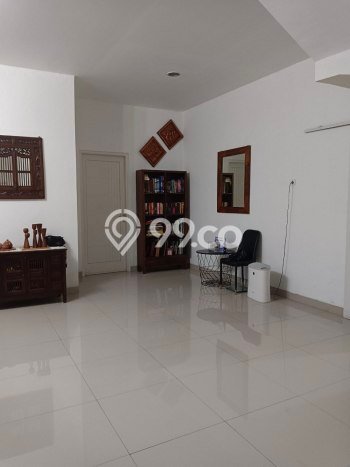Ready to Use! Luxury House LT 180m2 Desain Elegan di Pekayon Ready to Use! Luxury House LT 180m2 Desain Elegan di Pekayon