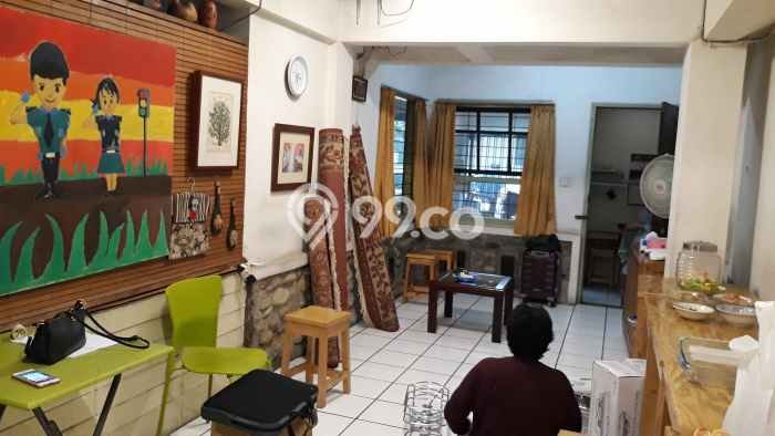 Dijual Hunian Rumah Terawat 4 Kamar di Kayuringin Jaya, Bekasi Dijual Hunian Rumah Terawat 4 Kamar di Kayuringin Jaya, Bekasi