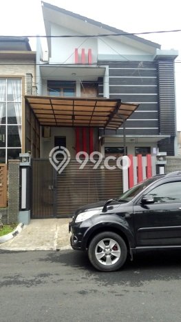 Hunian Elit LB 182m2 Siap Huni Desain Elegan di Buah Batu, Bandung Hunian Elit LB 182m2 Siap Huni Desain Elegan di Buah Batu, Bandung