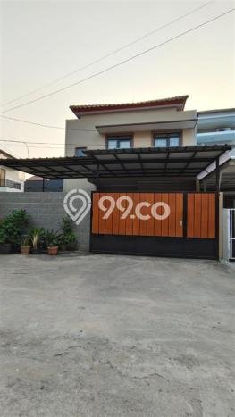 Dijual Hunian Rumah Terawat 4 KT di Jatiwarna, Bekasi Dijual Hunian Rumah Terawat 4 KT di Jatiwarna, Bekasi