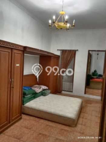 Rumah Strategis Modern Lb 278m2 di Sawangan, Depok Rumah Strategis Modern Lb 278m2 di Sawangan, Depok