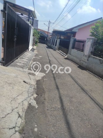 For Sale Hunian Rumah Nyaman 4 Kamar di Pondok Kelapa, Jakarta Timur For Sale Hunian Rumah Nyaman 4 Kamar di Pondok Kelapa, Jakarta Timur