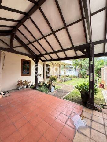 Rumah Elit LB 500m2 Siap Pakai Desain Elegan di Rawamangun, Jakarta Timur Rumah Elit LB 500m2 Siap Pakai Desain Elegan di Rawamangun, Jakarta Timur