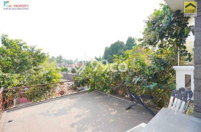 Rumah Modern 3 KT di Cikeas Bogor Semi Furnished Rumah Modern 3 KT di Cikeas Bogor Semi Furnished