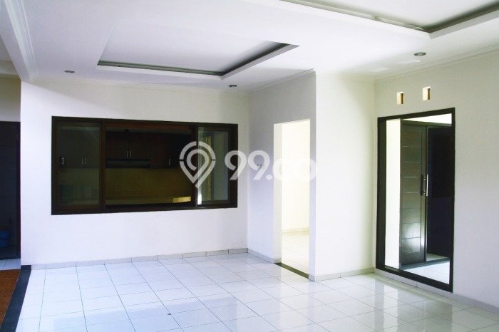Rumah Elit Modern Tanpa Renovasi di Sayap Dago Bandung Rumah Elit Modern Tanpa Renovasi di Sayap Dago Bandung