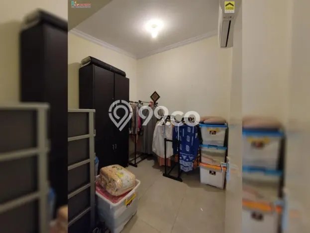Dijual Cepat Rumah Bagus Siap Huni LB 200m2 di Cinere, Depok Dijual Cepat Rumah Bagus Siap Huni LB 200m2 di Cinere, Depok