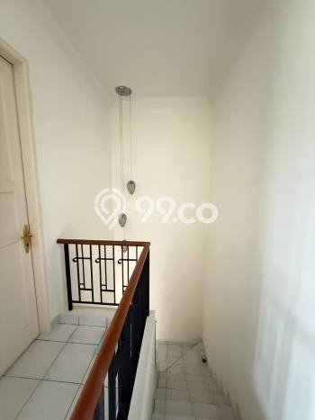 Rumah Modern 4 Kamar LT 152m2 di Legenda Wisata Rumah Modern 4 Kamar LT 152m2 di Legenda Wisata