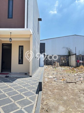 Rumah Minimalis 5 KT di Cikunir Bekasi Semi Furnished Rumah Minimalis 5 KT di Cikunir Bekasi Semi Furnished