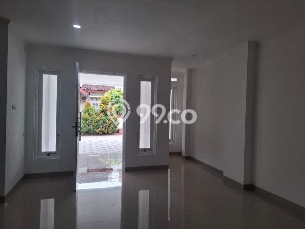 For Sale Hunian Rumah Terawat 5 Kamar di Jaka Setia, Bekasi For Sale Hunian Rumah Terawat 5 Kamar di Jaka Setia, Bekasi