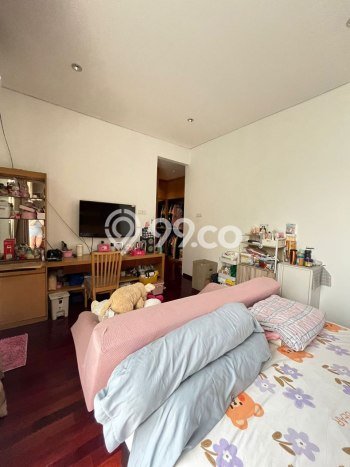 Rumah Luxury Modern Tanpa Renovasi di Jatibening Bekasi Rumah Luxury Modern Tanpa Renovasi di Jatibening Bekasi