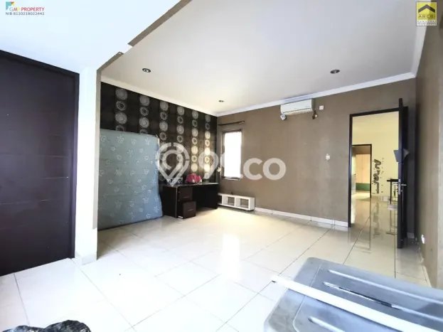 For Sale! Premium House LT 264m2 Desain Elegan di Legenda Wisata For Sale! Premium House LT 264m2 Desain Elegan di Legenda Wisata