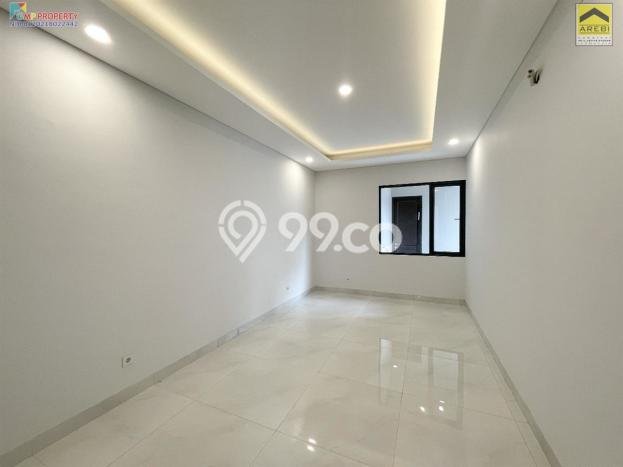 Rumah Luxury Modern Siap Huni di Legenda Wisata Jakarta Timur Rumah Luxury Modern Siap Huni di Legenda Wisata Jakarta Timur