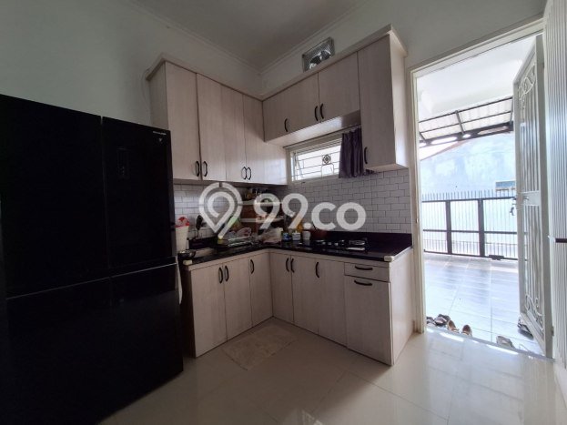Dijual Rumah Eksklusif 4 KT di Jatiwaringin, Bekasi Dijual Rumah Eksklusif 4 KT di Jatiwaringin, Bekasi