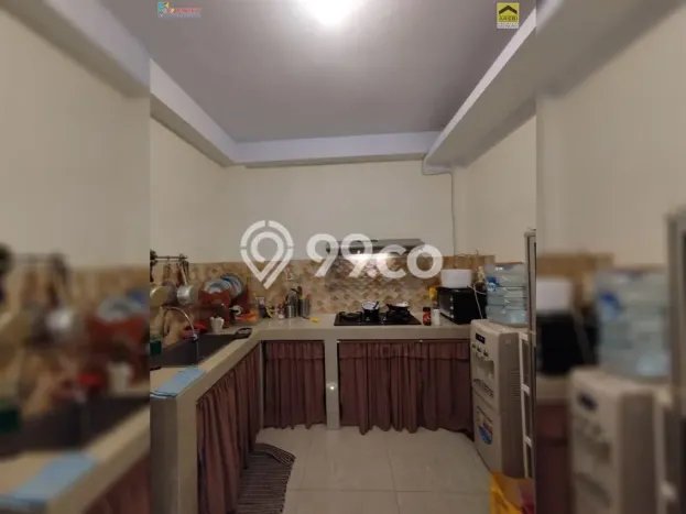 Dijual Cepat Rumah Bagus Siap Huni LB 200m2 di Cinere, Depok Dijual Cepat Rumah Bagus Siap Huni LB 200m2 di Cinere, Depok