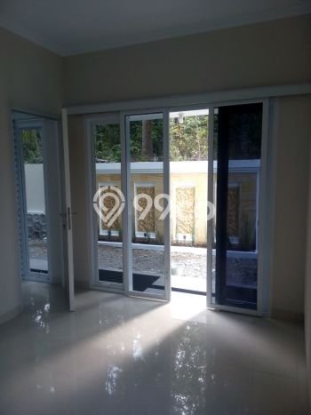 Rumah Setara Guesthouse Semi Furnished SHM di Kasihan, Bantul Rumah Setara Guesthouse Semi Furnished SHM di Kasihan, Bantul