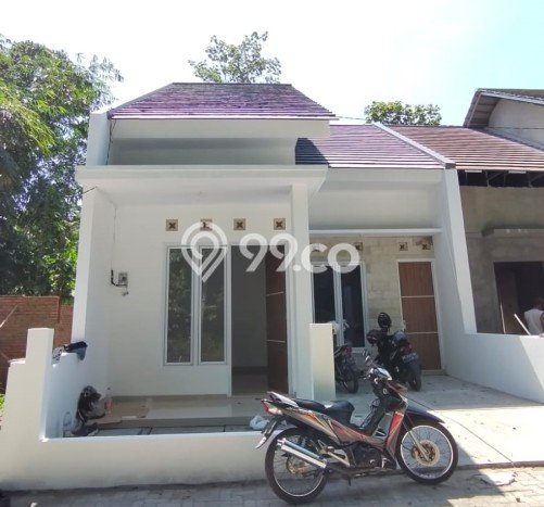 Dijual Rumah Murah Area Tempel, 2 Menit Jalan Magelang Dijual Rumah Murah Area Tempel, 2 Menit Jalan Magelang