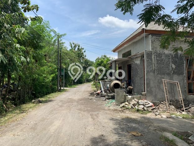 Rumah Cantik Proses Bangun Dekat Wisata Kasongan, Bantul Rumah Cantik Proses Bangun Dekat Wisata Kasongan, Bantul