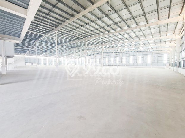 Unit Gudang Dijual di Ngaliyan Semarang Luas Bangunan 1302m2 Unit Gudang Dijual di Ngaliyan Semarang Luas Bangunan 1302m2