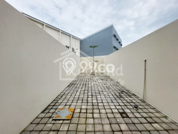 LOKASI PREMIUM! Ruko Area Komersial di Tawangmas, Luas 192m2m², Siap Operasional LOKASI PREMIUM! Ruko Area Komersial di Tawangmas, Luas 192m2m², Siap Operasional