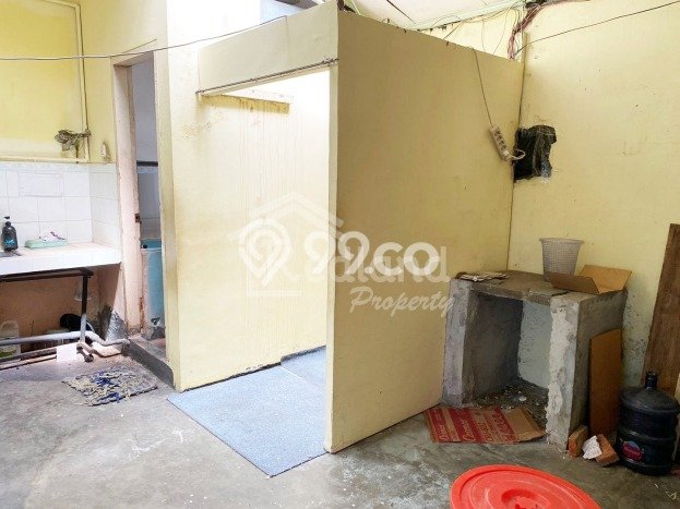 Ruko Dijual Lokasi Emas di Semarang Utara Luas 250m2 Ruko Dijual Lokasi Emas di Semarang Utara Luas 250m2