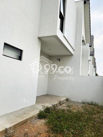 Disewakan! Rumah 2 Kamar Tidur &
2 Kamar Mandi di BSB City, Semarang Disewakan! Rumah 2 Kamar Tidur &
2 Kamar Mandi di BSB City, Semarang