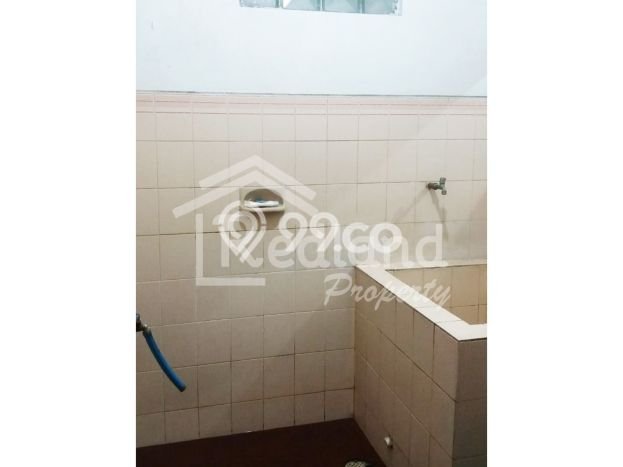 Kost Dijual di Semarang Tengah Spesifikasi 9 KT & 3 KM Kost Dijual di Semarang Tengah Spesifikasi 9 KT & 3 KM