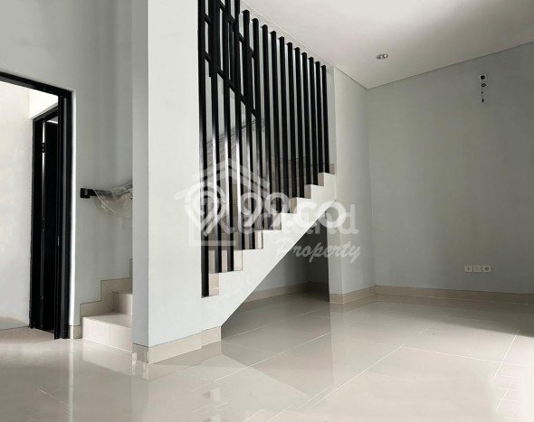 Disewakan! Rumah 2 Kamar Tidur &
2 Kamar Mandi di BSB City, Semarang Disewakan! Rumah 2 Kamar Tidur &
2 Kamar Mandi di BSB City, Semarang