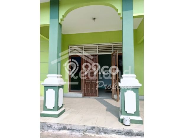 Lokasi terbaik! Rumah siap pakai disewakan di Semarang Tengah LB 125m2 Lokasi terbaik! Rumah siap pakai disewakan di Semarang Tengah LB 125m2