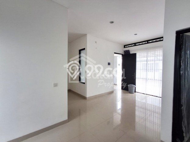 Disewakan! Rumah 2 Kamar Tidur &
1 Kamar Mandi di BSB City, Semarang Disewakan! Rumah 2 Kamar Tidur &
1 Kamar Mandi di BSB City, Semarang