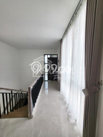 Disewakan! Rumah 4 Kamar Tidur &
3 Kamar Mandi di BSB City, Semarang Disewakan! Rumah 4 Kamar Tidur &
3 Kamar Mandi di BSB City, Semarang
