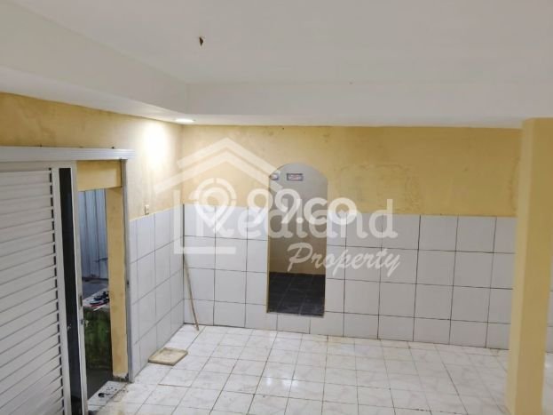 Dijual Cepat Rumah Favorit Siap Huni LB 300m2 di Singorojo, Kendal Dijual Cepat Rumah Favorit Siap Huni LB 300m2 di Singorojo, Kendal