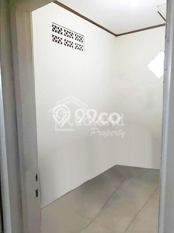 SIAP HUNI! Rumah Asri area Pedurungan, LT 65m2m² LB 80m2m² SIAP HUNI! Rumah Asri area Pedurungan, LT 65m2m² LB 80m2m²