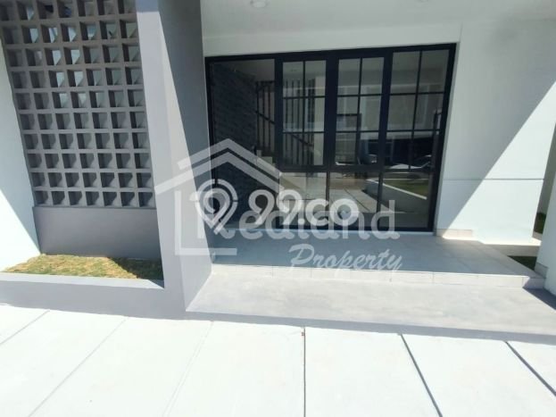 Dijual Hunian Rumah Terawat 2 Kamar di BSB City, Semarang Dijual Hunian Rumah Terawat 2 Kamar di BSB City, Semarang
