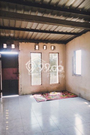 LOKASI STRATEGIS! Ruko di Banyumanik, Luas 54m², Keramaian Terjamin LOKASI STRATEGIS! Ruko di Banyumanik, Luas 54m², Keramaian Terjamin