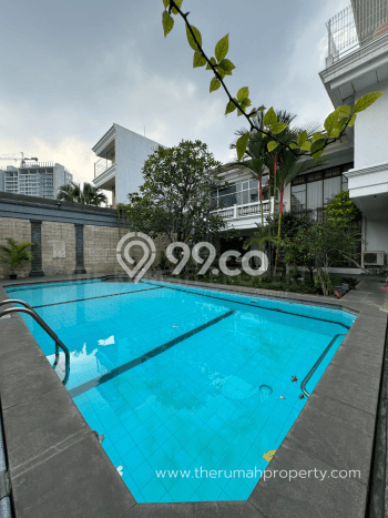 Rumah Elit LB 700m2 Siap Pakai Desain Elegan di Ragunan, Jakarta Selatan Rumah Elit LB 700m2 Siap Pakai Desain Elegan di Ragunan, Jakarta Selatan
