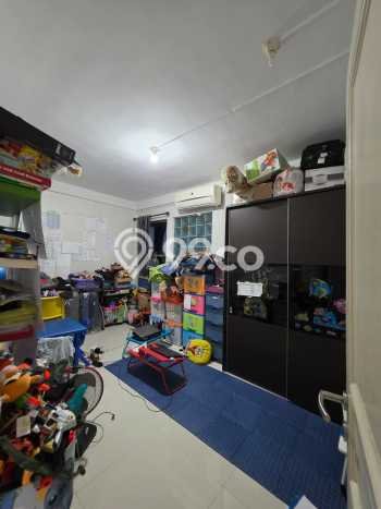 Dijual Rumah Premium dengan Fasilitas Sekitar Komplit di Sukolilo, Surabaya Dijual Rumah Premium dengan Fasilitas Sekitar Komplit di Sukolilo, Surabaya