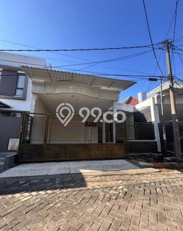 Dijual Rumah 4 Kamar Lokasi Ideal Bagus dan Strategis di Waru Dijual Rumah 4 Kamar Lokasi Ideal Bagus dan Strategis di Waru