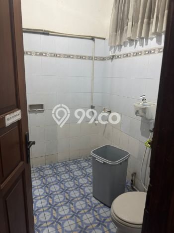 Sewa Rumah Harga Terjangkau di Setra Duta Bandung Punya 6 Kamar Tidur Sewa Rumah Harga Terjangkau di Setra Duta Bandung Punya 6 Kamar Tidur