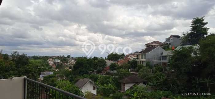 For Sale Rumah Mewah Exclusive di Coblong, Bandung For Sale Rumah Mewah Exclusive di Coblong, Bandung