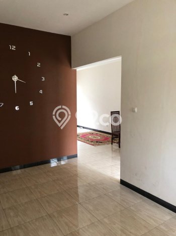 Rumah Minimalis 2 Kamar LT 130m2 di Setiabudi Rumah Minimalis 2 Kamar LT 130m2 di Setiabudi