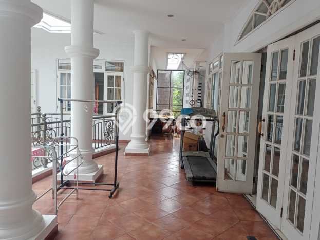 Rumah Elit Modern Siap Huni di Pasteur Bandung Rumah Elit Modern Siap Huni di Pasteur Bandung