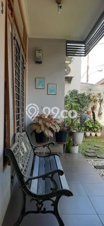 Rumah Modern 4 KT di BKR Bandung Semi Furnished Rumah Modern 4 KT di BKR Bandung Semi Furnished
