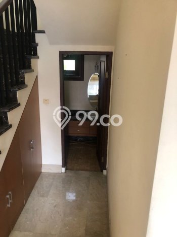 Rumah kawasan Kemang, Dekat Mall, LT 812m² Rumah kawasan Kemang, Dekat Mall, LT 812m²