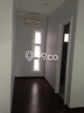 Disewakan! Rumah 3 Kamar Tidur &
3 Kamar Mandi di Cipete, Jakarta Selatan Disewakan! Rumah 3 Kamar Tidur &
3 Kamar Mandi di Cipete, Jakarta Selatan